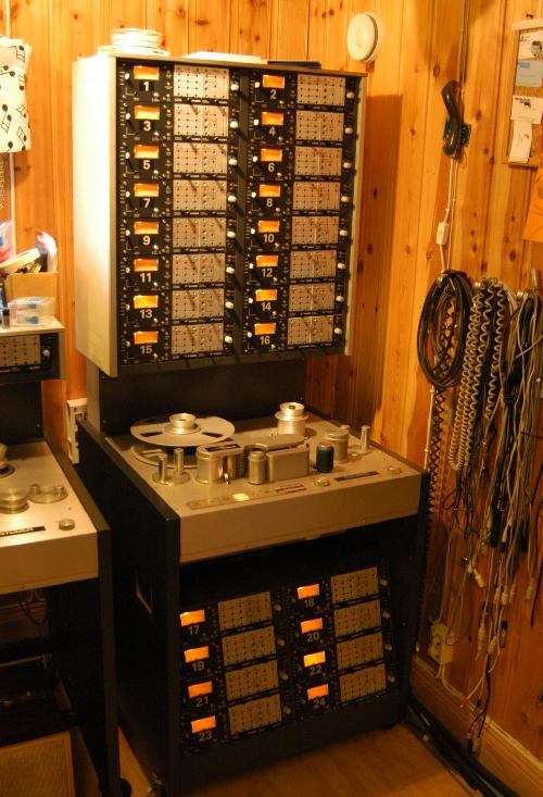 N�rbild p� Studer A80
